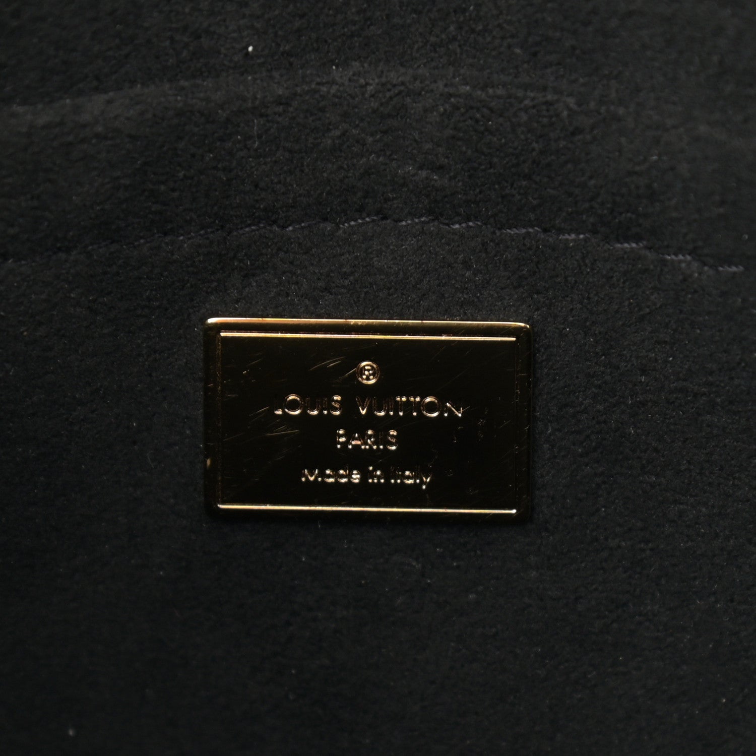 Louis Vuitton Vernis Epi Monogram Spring Street Black 6 of 10