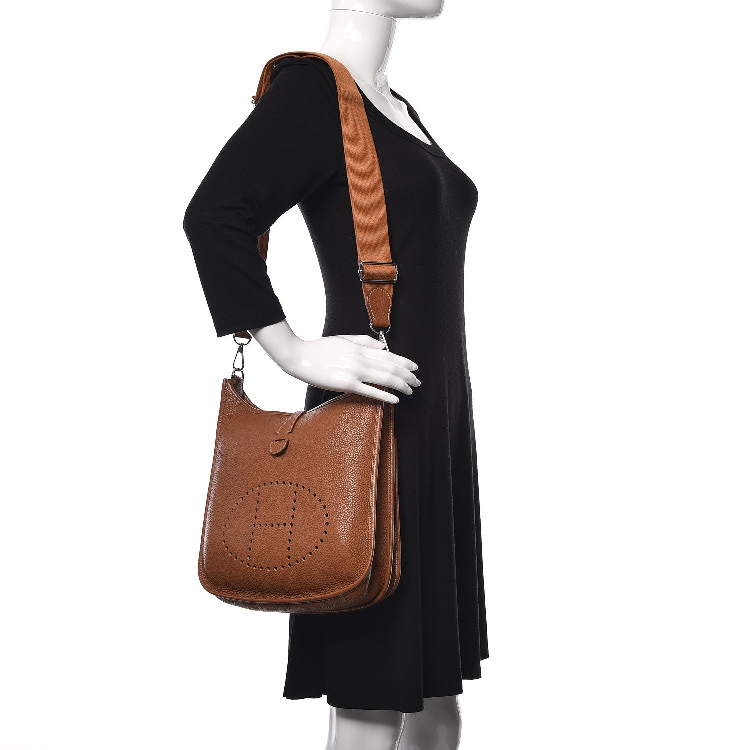 Hermes Taurillon Clemence Evelyne III PM Gold 2 of 11