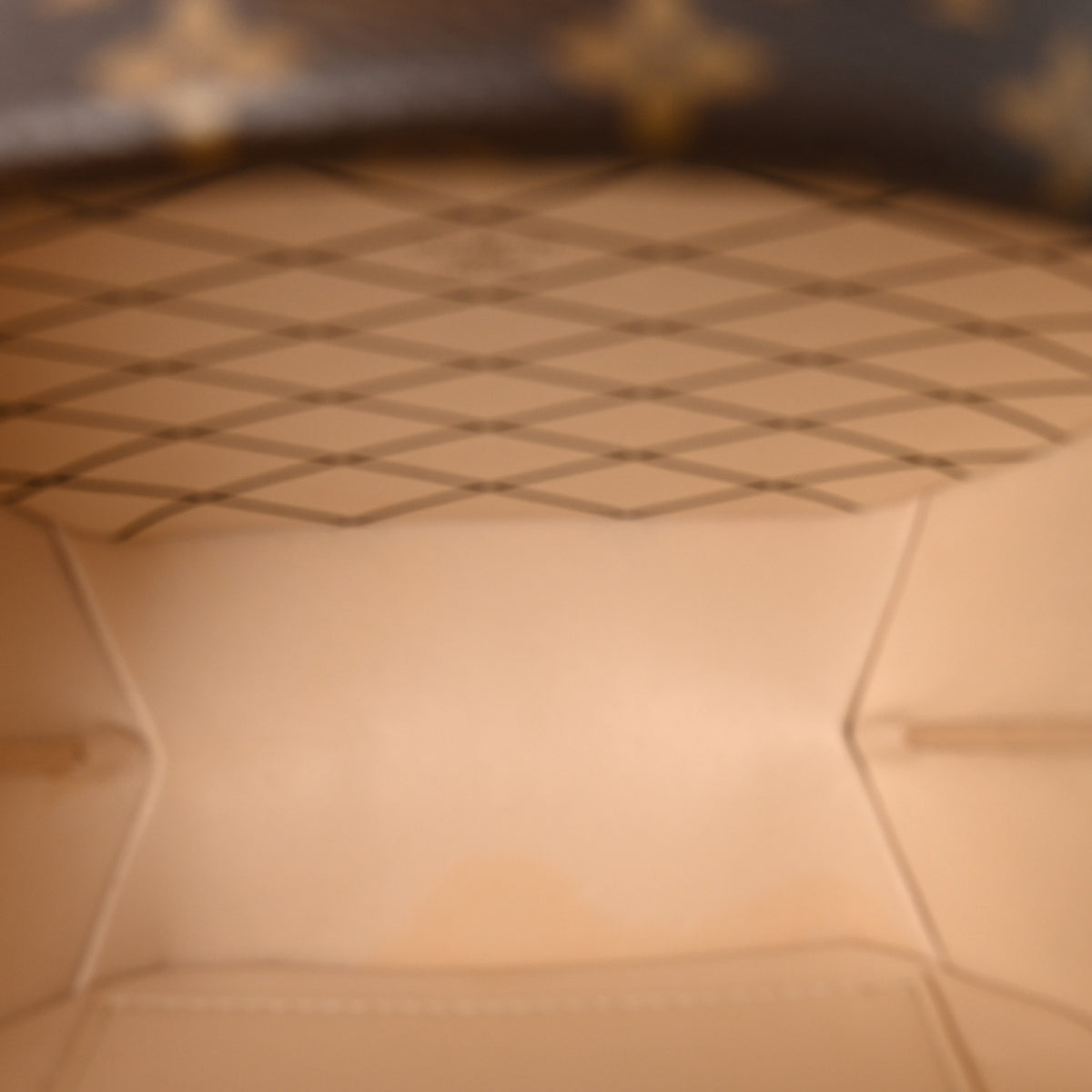 Louis Vuitton Monogram Petite Boite Chapeau 5 of 10