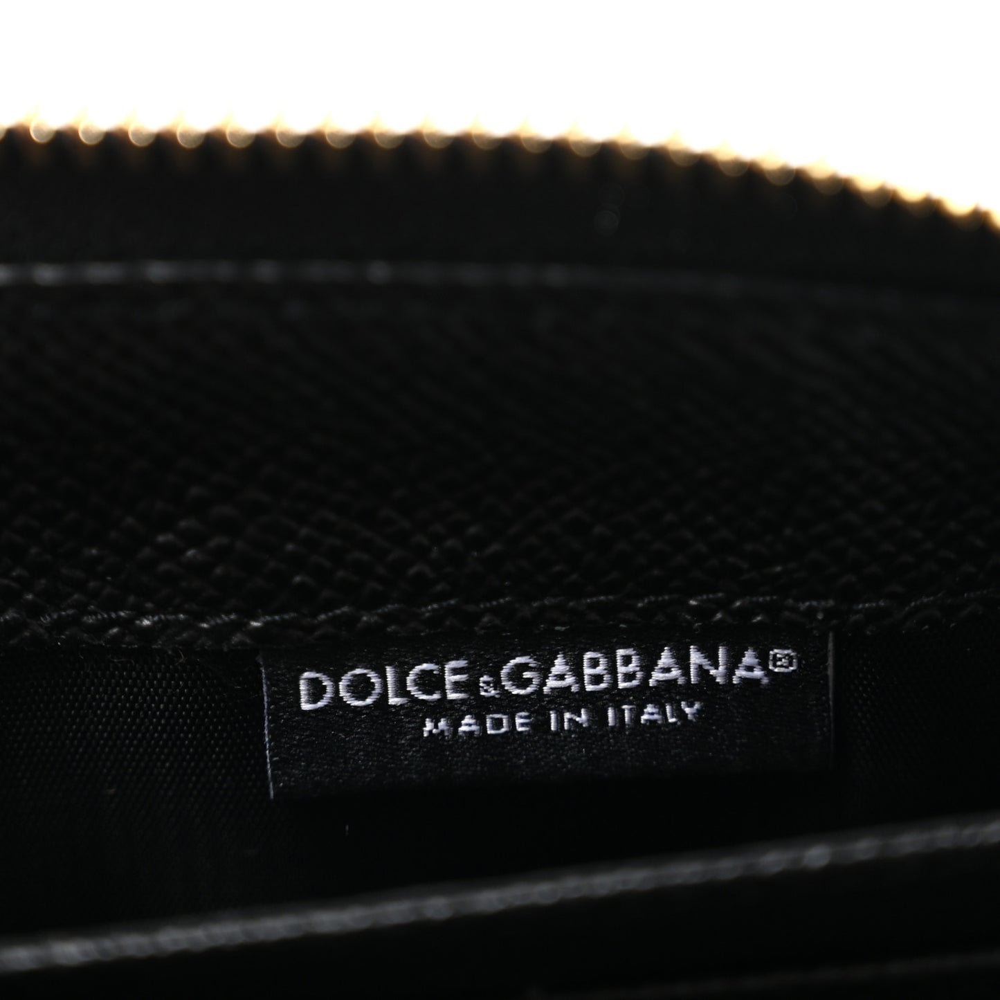 Dauphine Daisy Print Zip Around Wallet Black