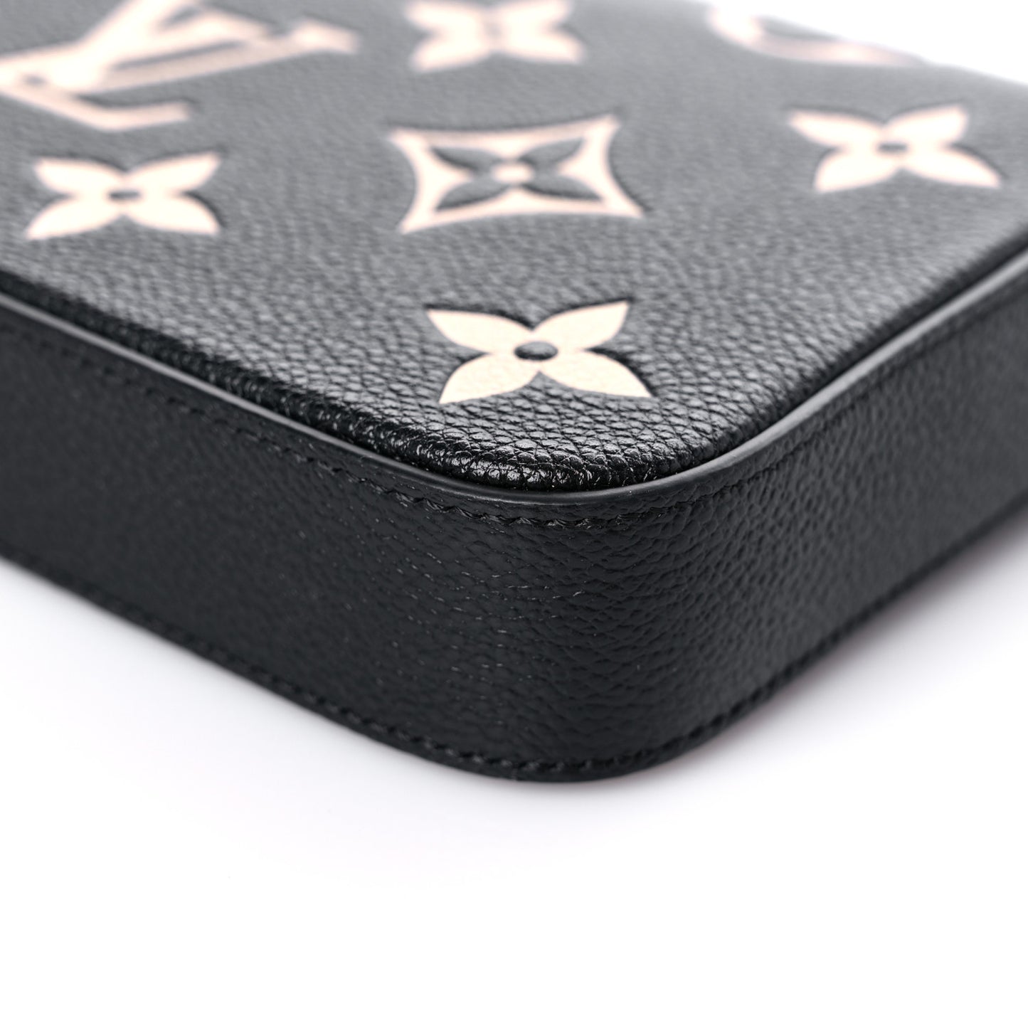Empreinte Monogram Giant Felicie Pochette Black Beige