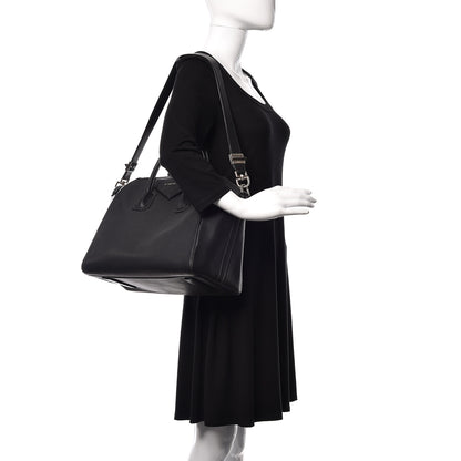 Givenchy Sugar Goatskin Medium Antigona Black 2 of 14