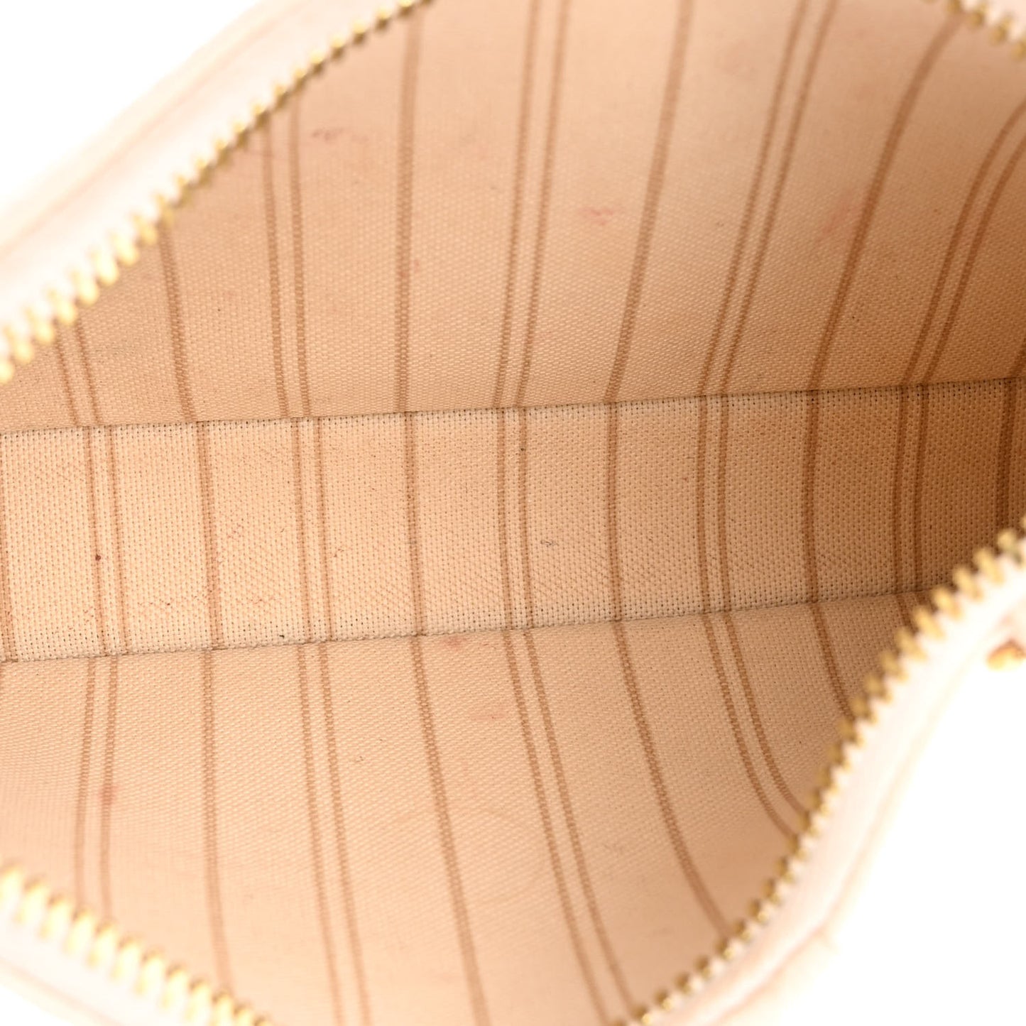 Empreinte Easy Pouch On Strap Cream