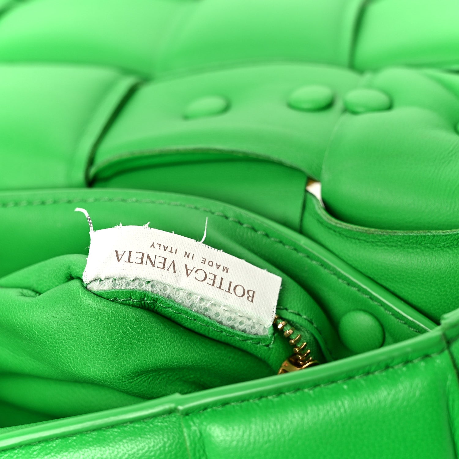 Bottega Veneta Lambskin Maxi Intreccio Padded Chain Cassette Crossbody Bag Racing Green 7 of 12