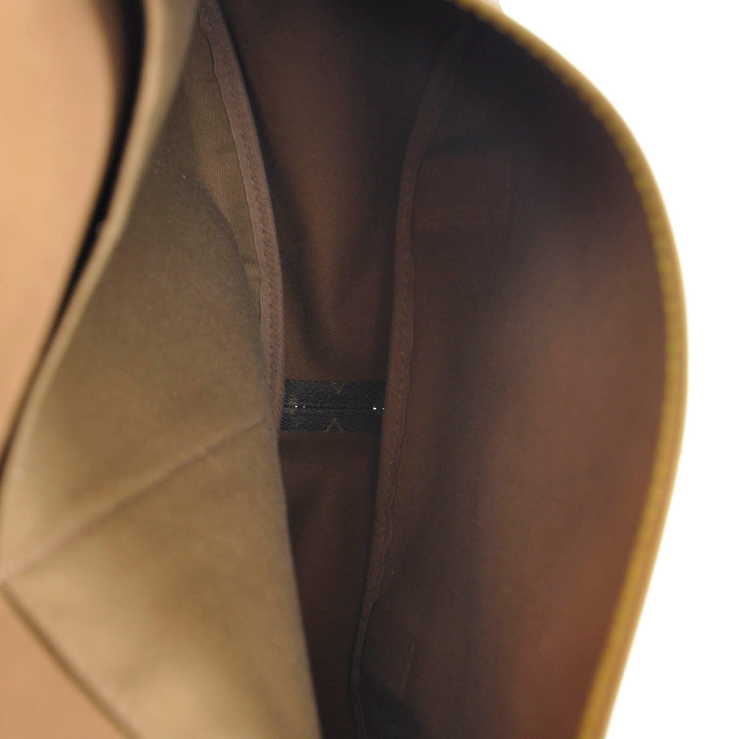 Louis Vuitton Monogram Saumur 43 Shoulder Bag 9 of 9