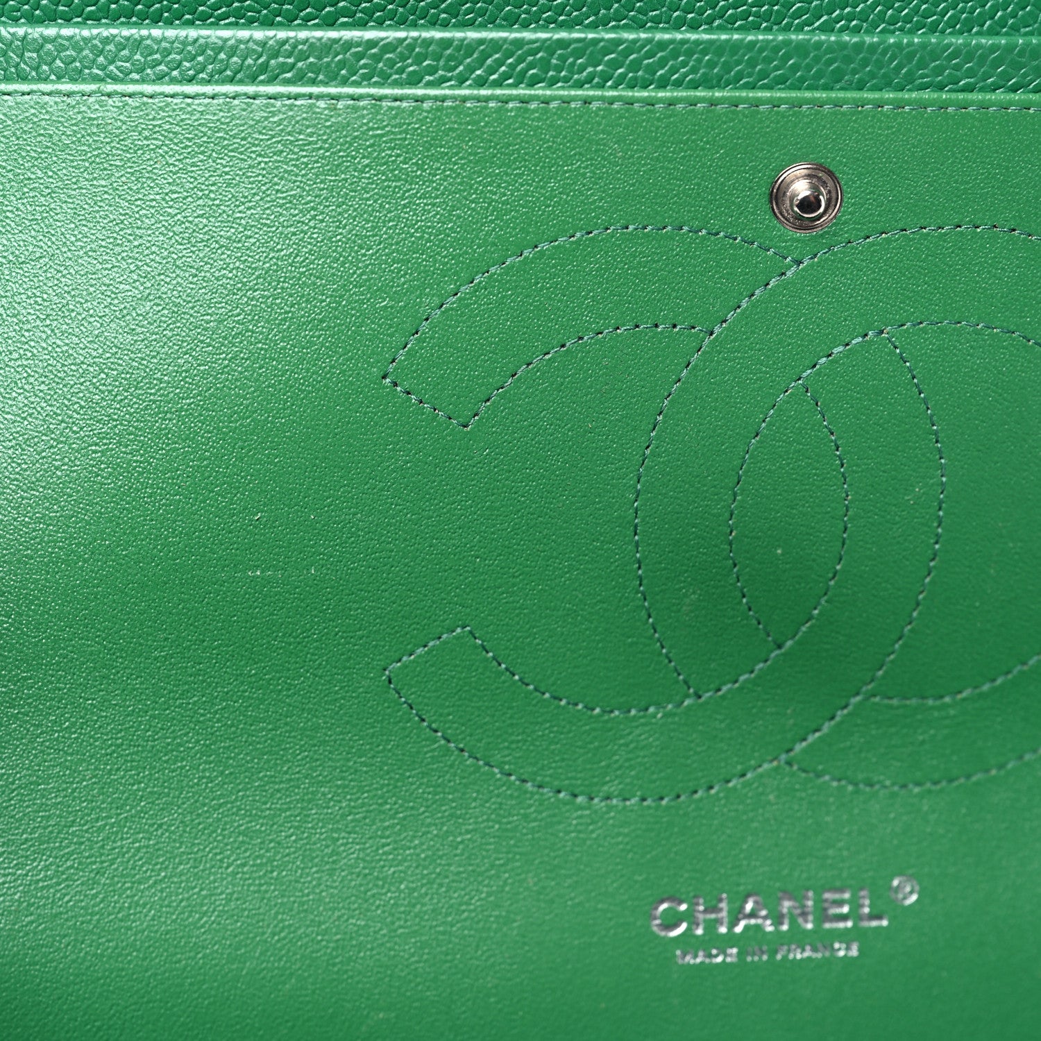 Chanel Caviar Quilted Jumbo Double Flap Green 14 of 16