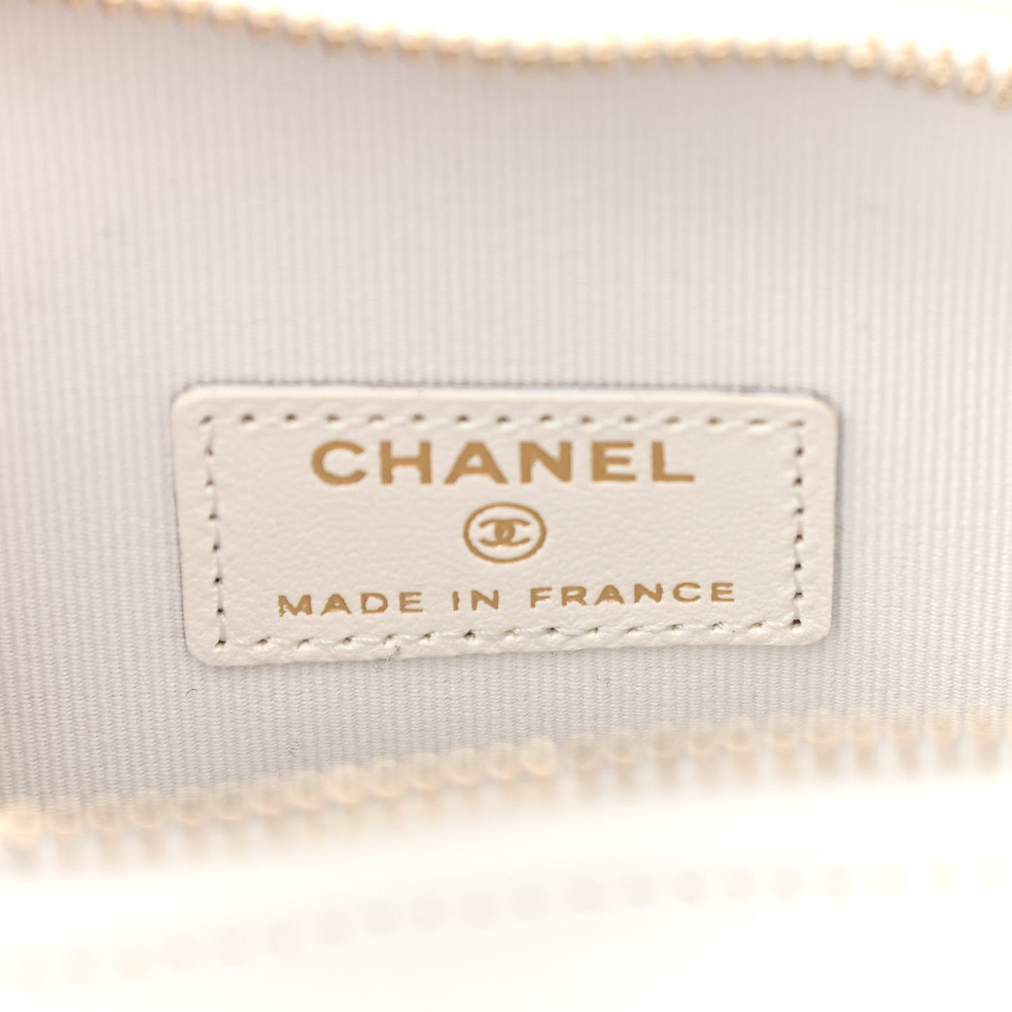 Lambskin Quilted CC In Love Heart Clutch With Chain White