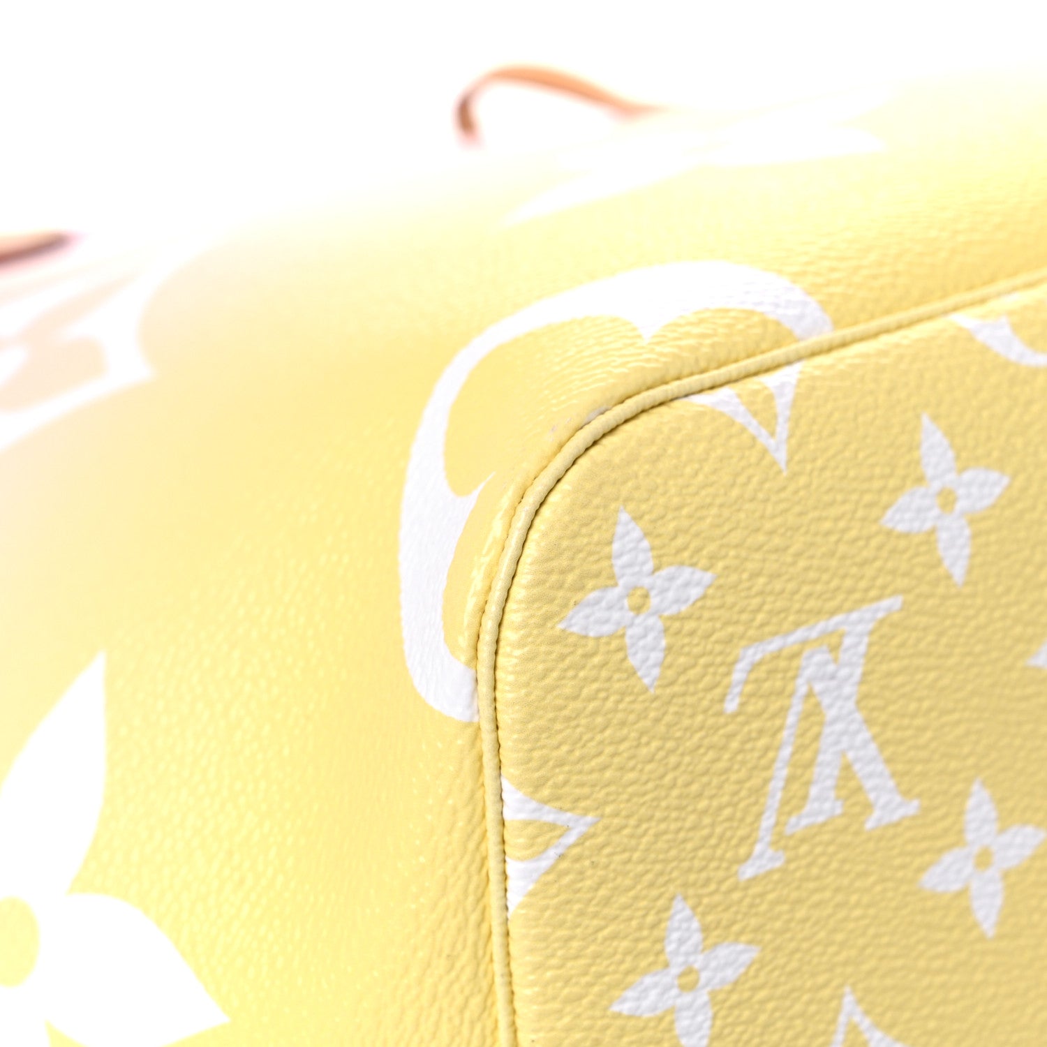 Louis Vuitton Monogram Giant By The Pool Neverfull MM Light Pink 9 of 23