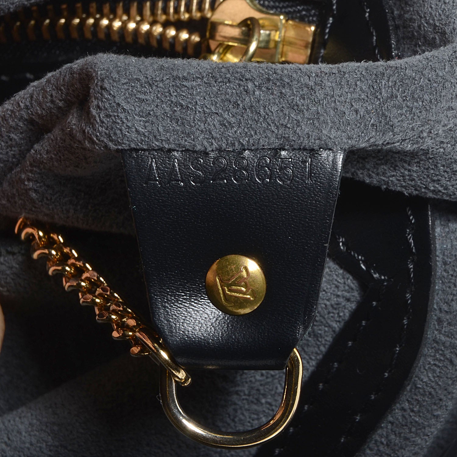 Louis Vuitton Epi Petit Bucket 23 Black 7 of 8
