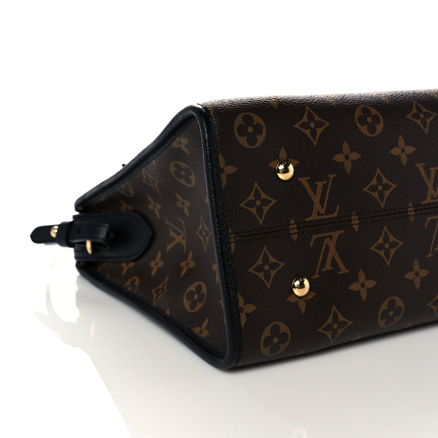 Monogram Popincourt MM Black