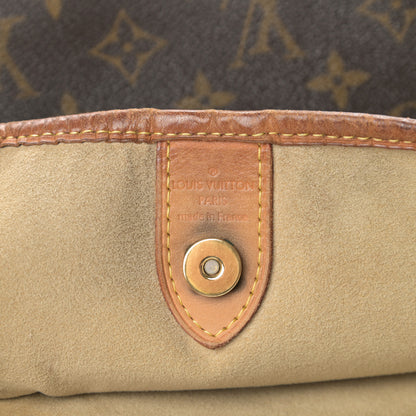 Louis Vuitton Monogram Galliera PM 6 of 20