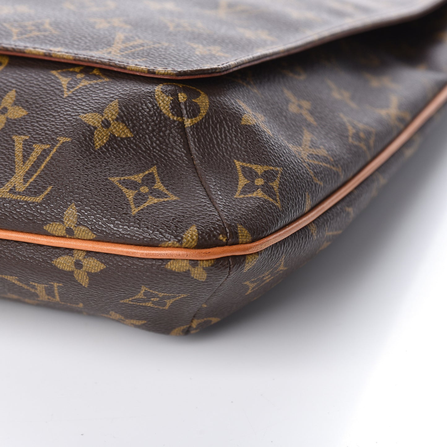 Monogram Musette GM