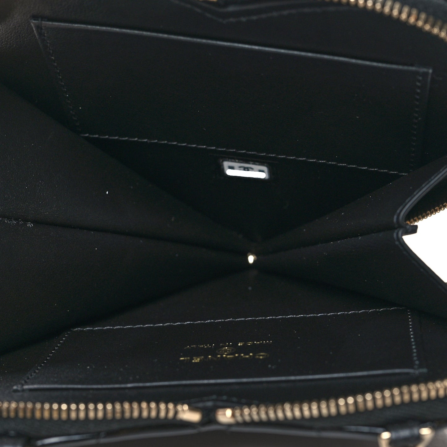 Patent Calfskin Resin Quilted CC Heart Clutch With Chain Black