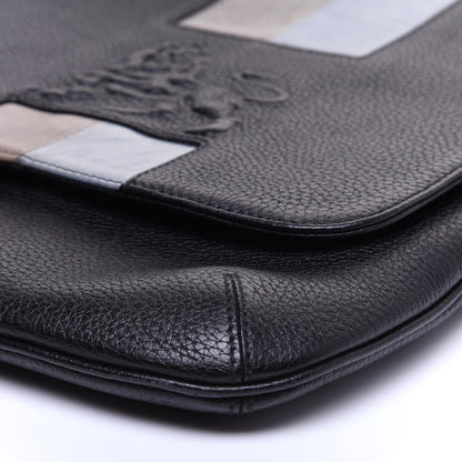 MCM Calfskin Munich Lion Messenger Black 7 of 13