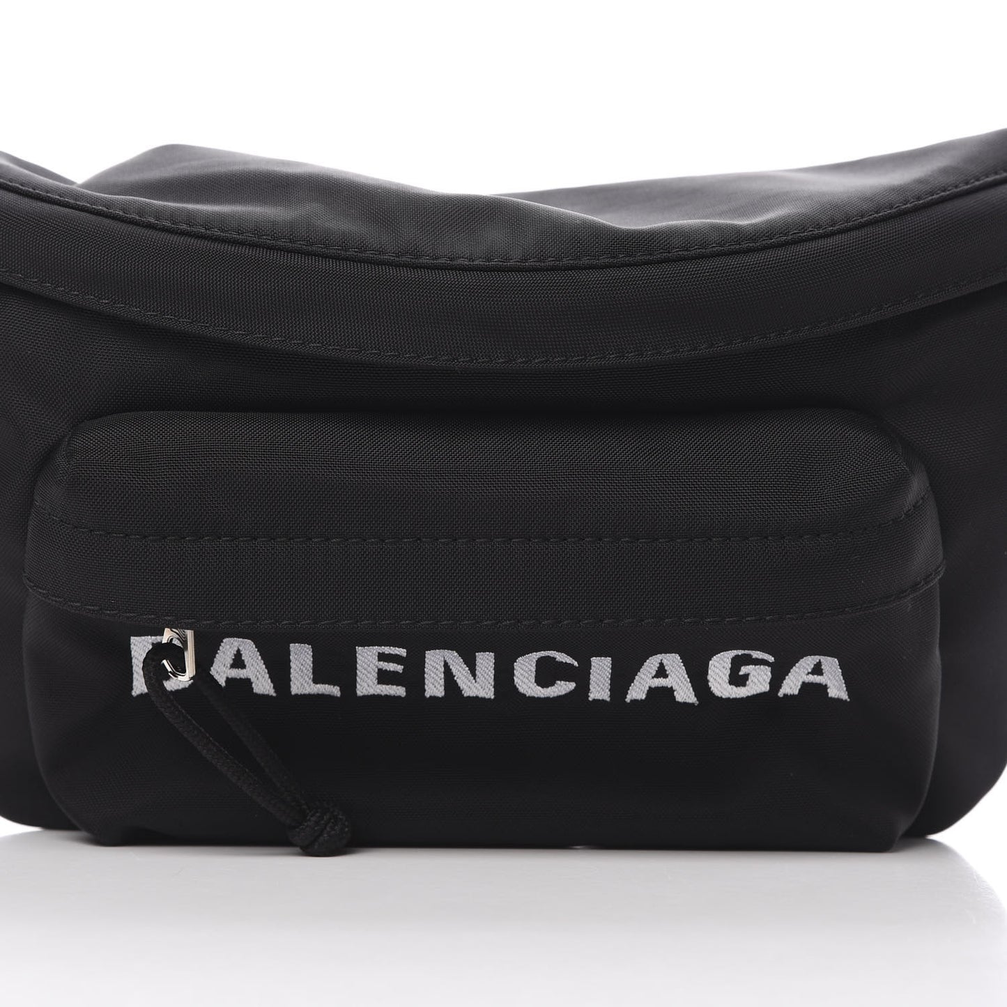 Sport Nylon Logo Embroidered Wheel Beltpack Black