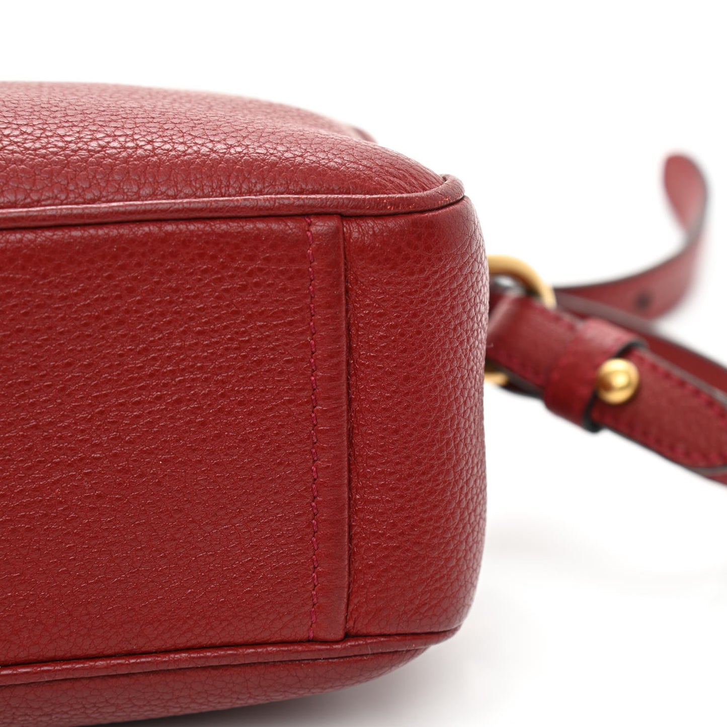 Vitello Phenix Camera Bag Rubino