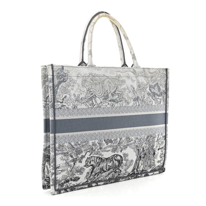 Christian Dior Gradient Canvas Embroidered Large Dioriviera Toile De Jouy Book Tote Blue 3 of 9