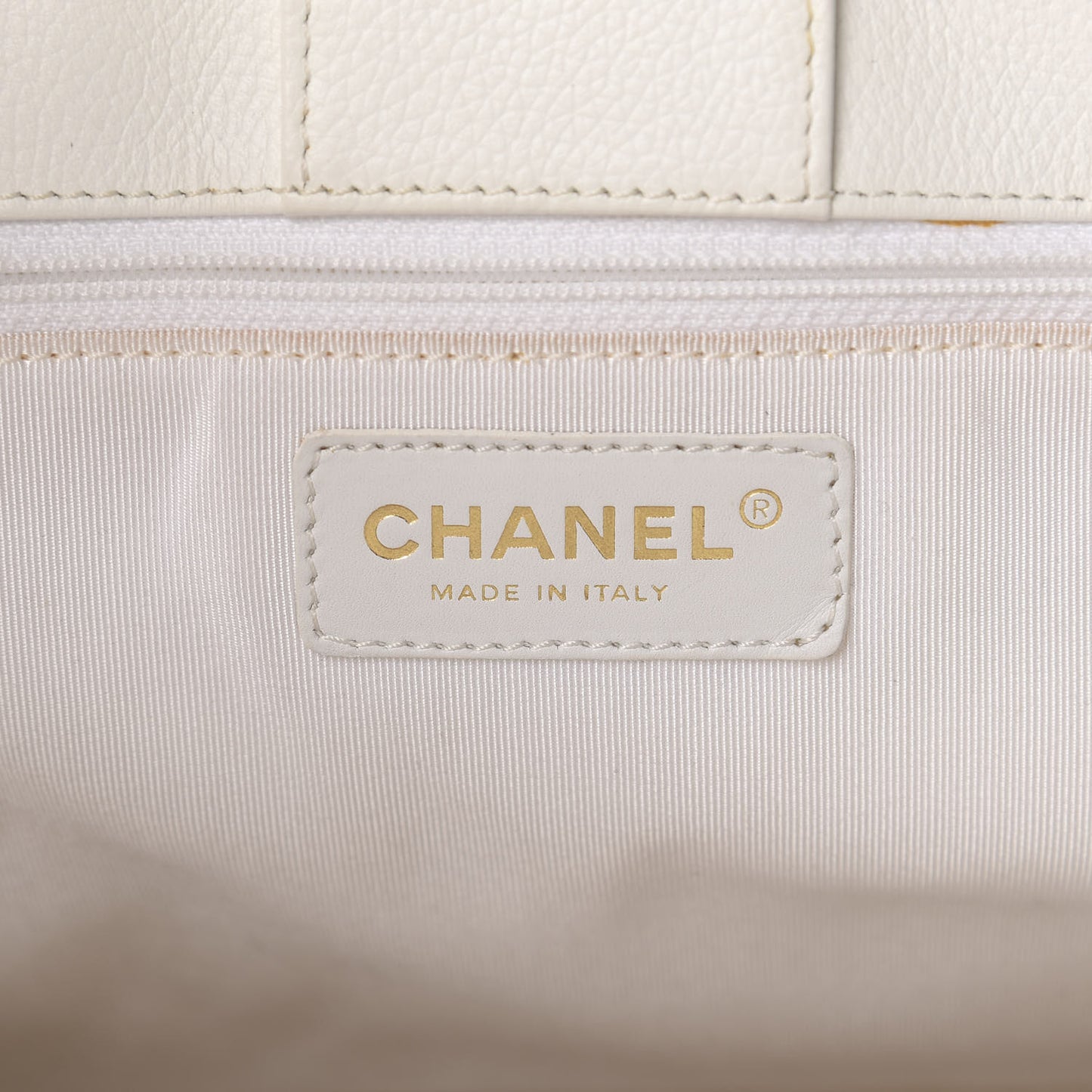 Calfskin Cerf Executive Shopper Tote White