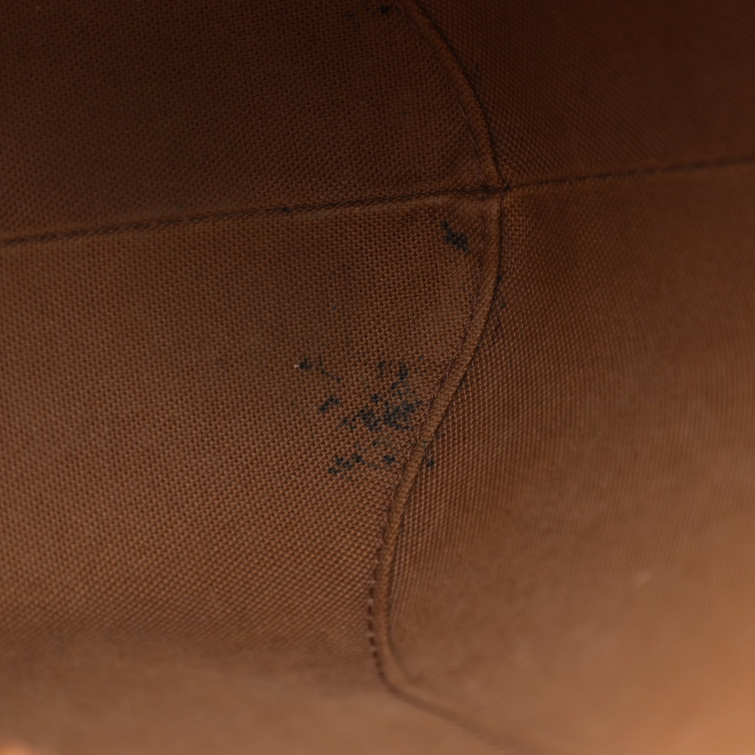 Louis Vuitton Monogram Ellipse PM 11 of 18