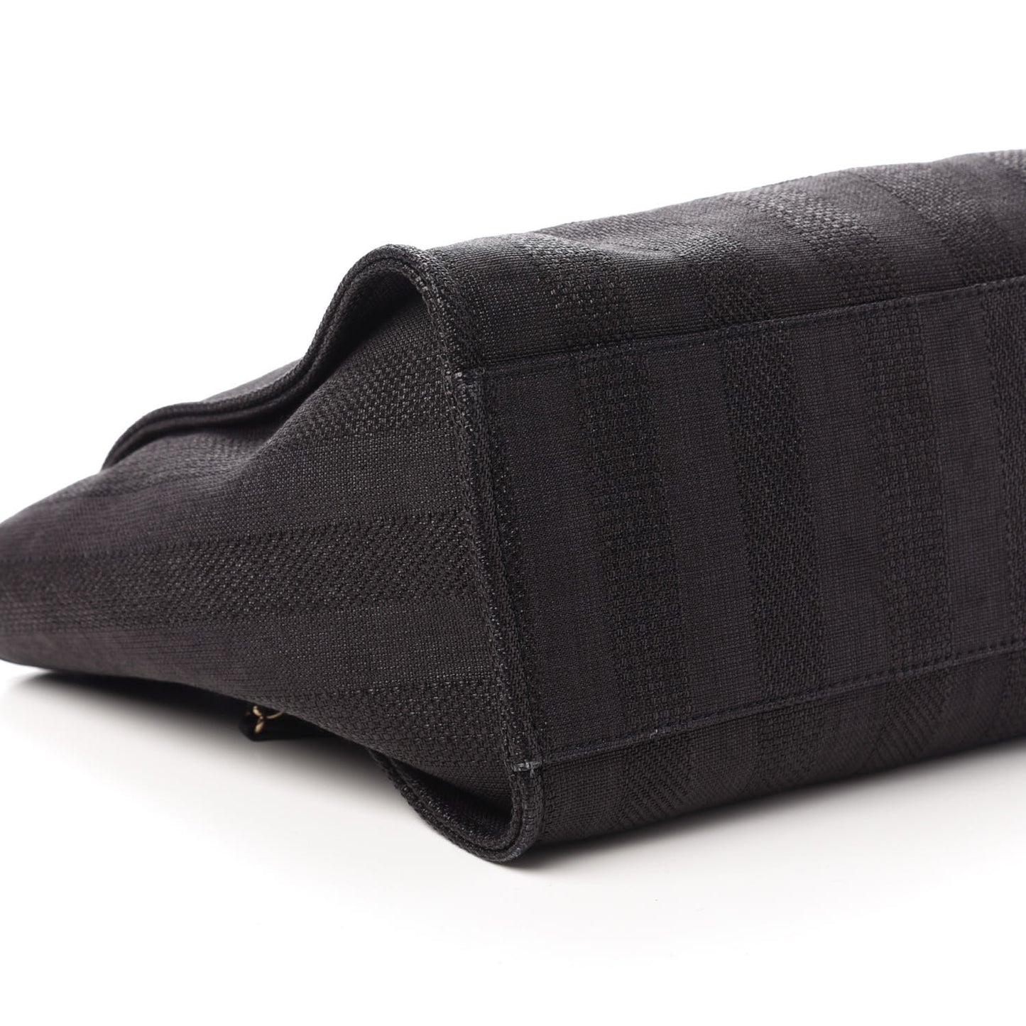Mixed Fibers Calfskin Medium Deauville Tote Black