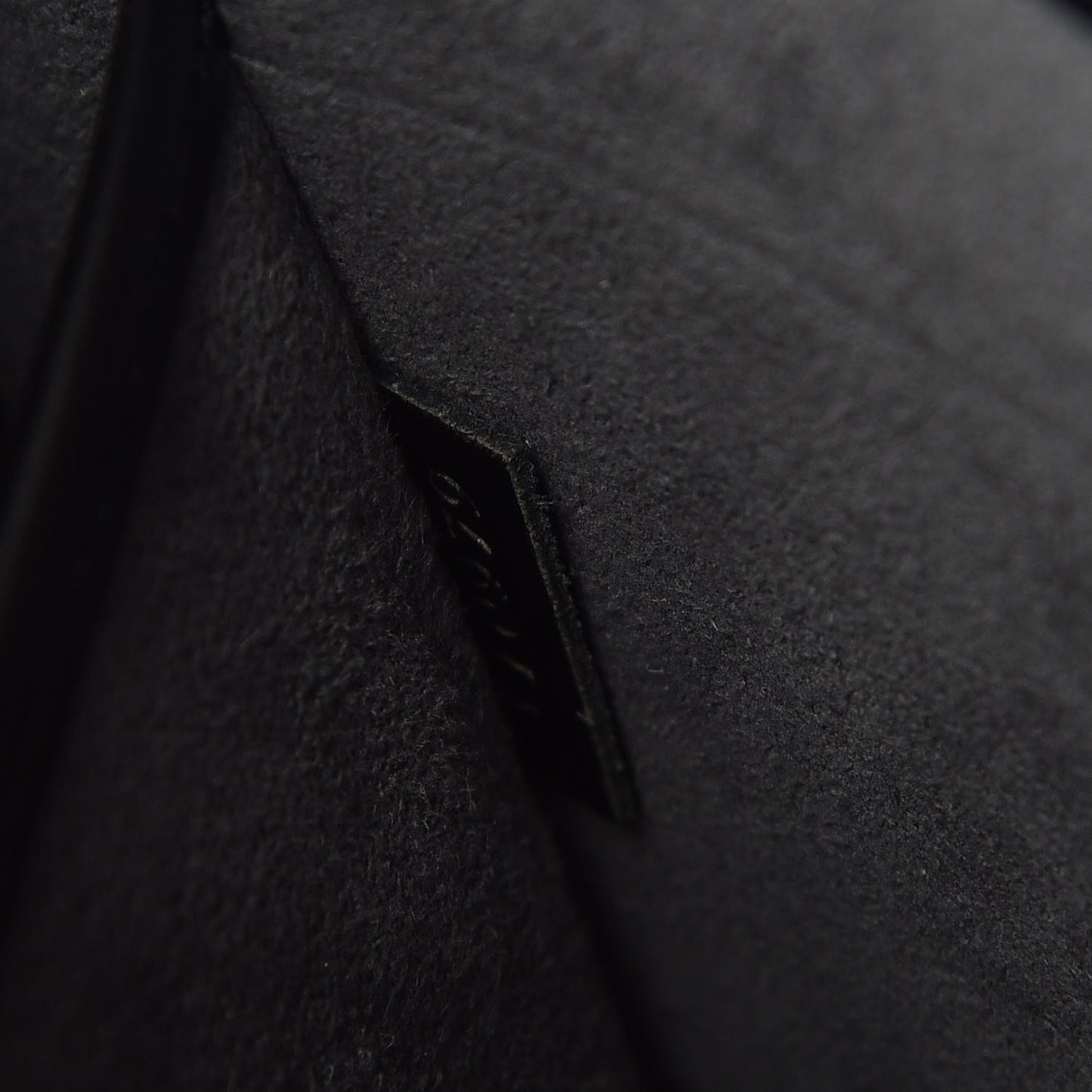 Epi Demi Lune Tote Black