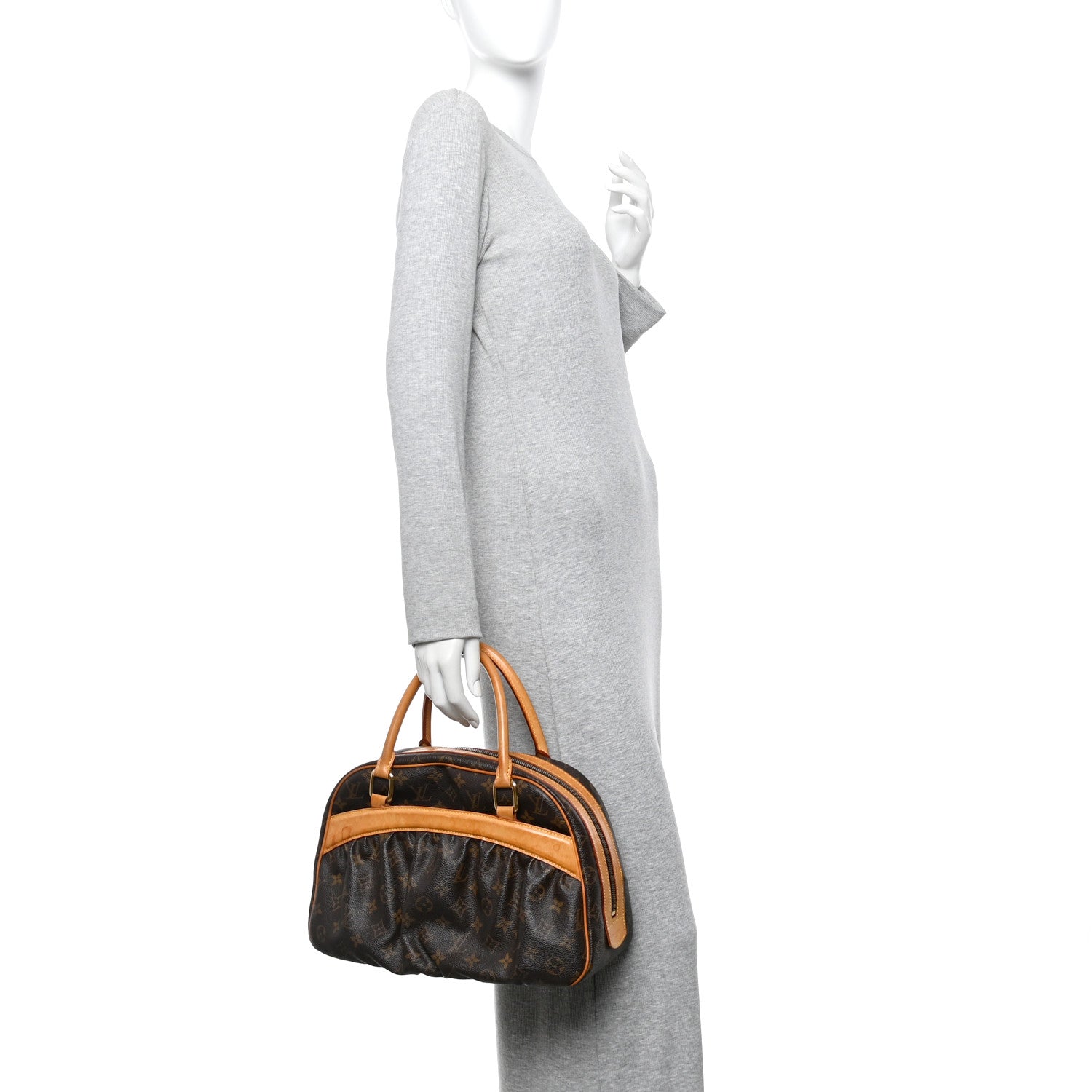 Louis Vuitton Monogram Mizi 2 of 14