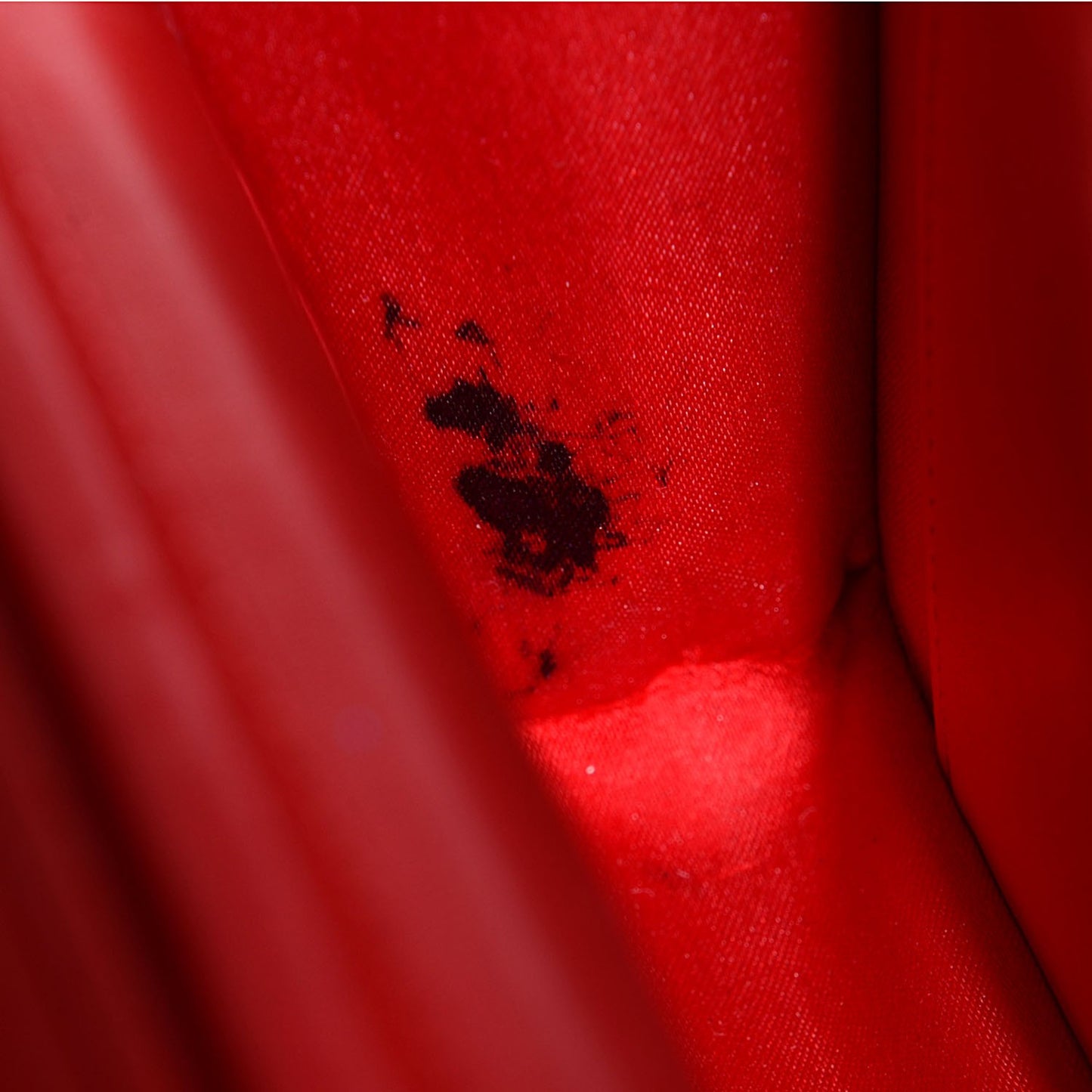 Lambskin Camellia Embossed Wallet On Chain WOC Red