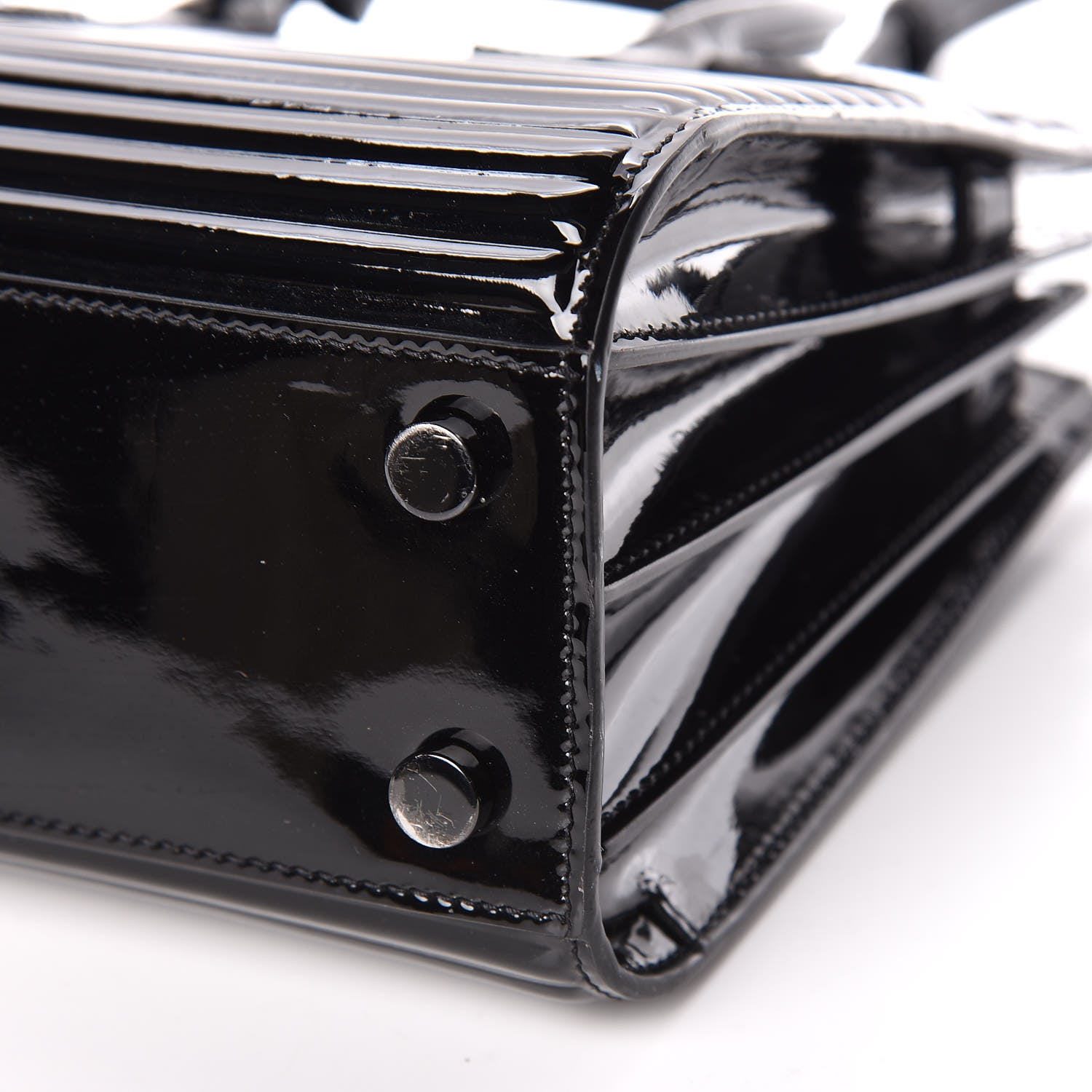 Saint Laurent Ribbed Patent Calfskin Nano Sac De Jour Black 6 of 10
