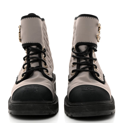 Chanel Fabric Grosgrain Lambskin Quilted Lace Up Combat Boot 40.5 Gray 2 of 8