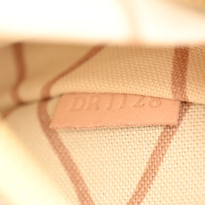 Louis Vuitton Monogram Summer Trunks Pochette Metis 7 of 13