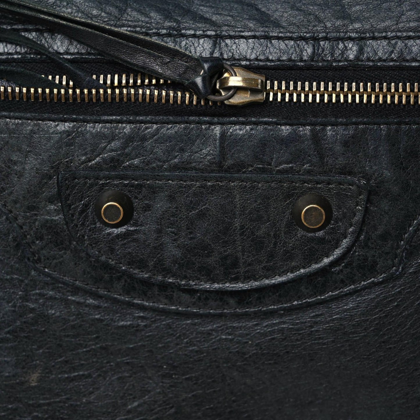 Agneau Classic Hardware Day Hobo Black