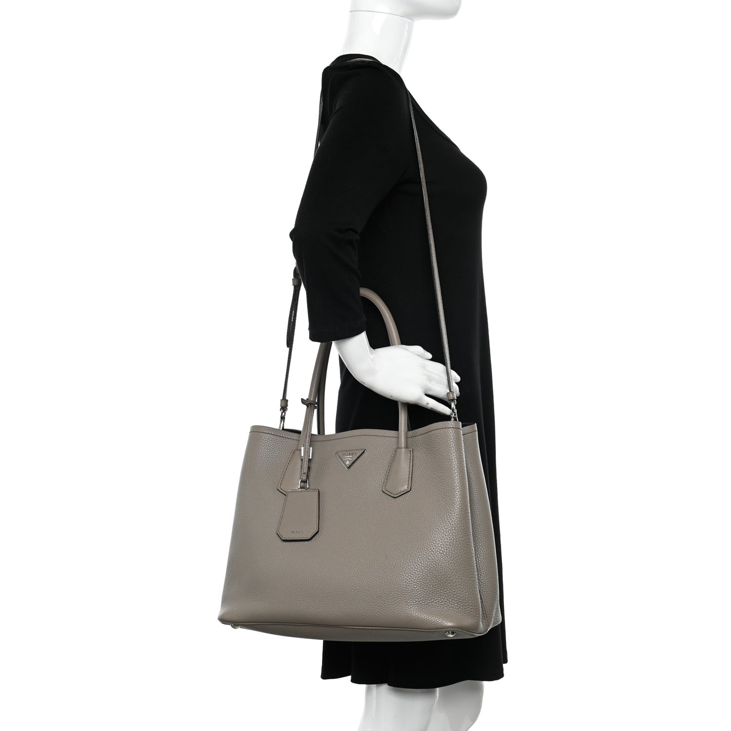 Vitello Daino Shopping Tote Black Argilla