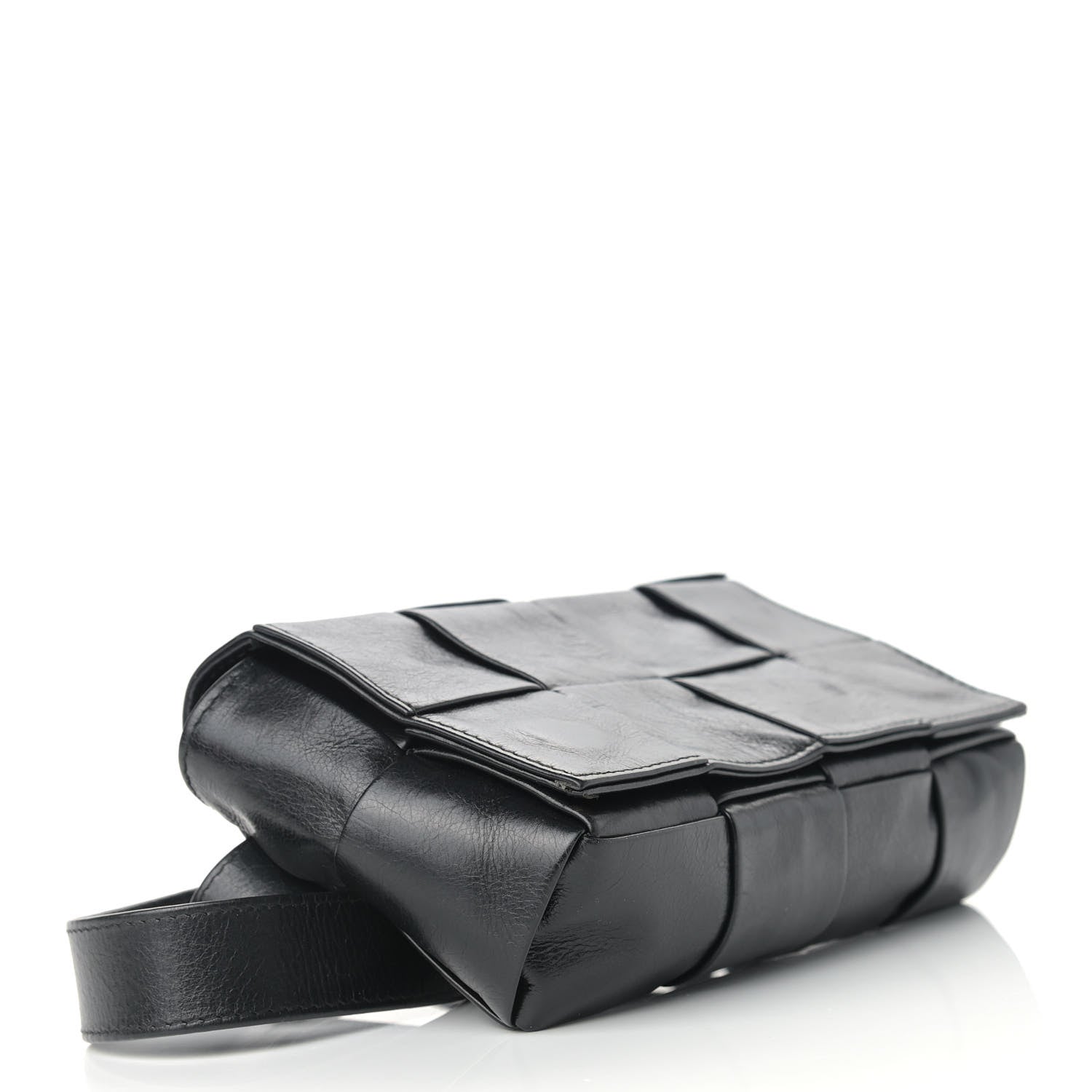 Bottega Veneta Paper Calfskin Intrecciato Cassette Belt Bag Black 4 of 8