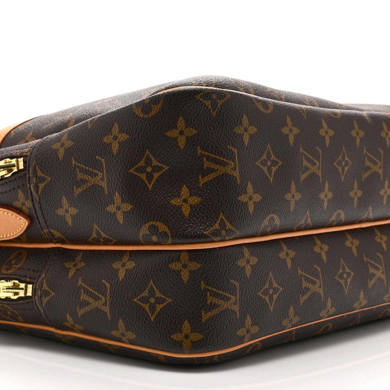 Louis Vuitton Monogram Reporter GM 9 of 10