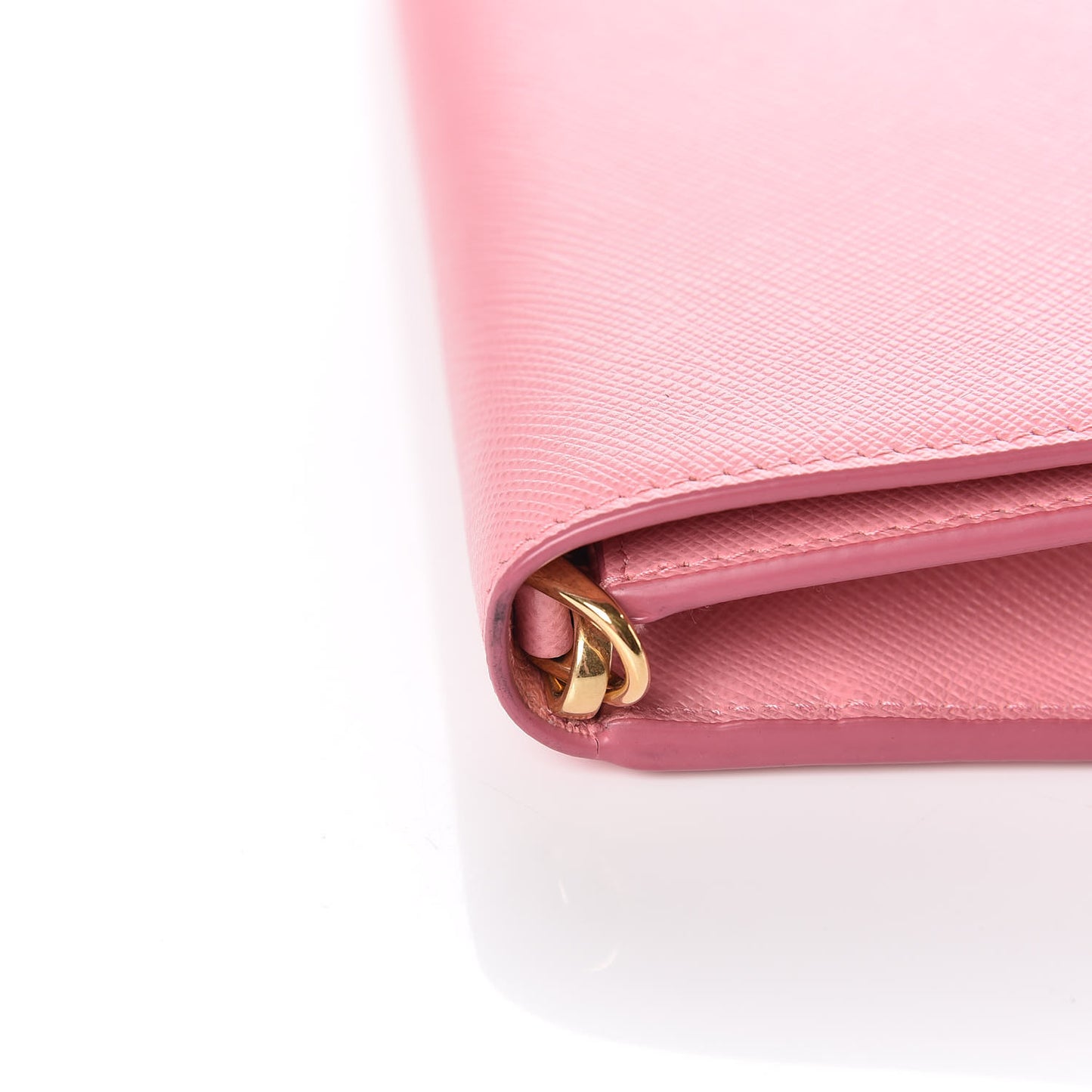 Saffiano Cahier Chain Wallet Petalo