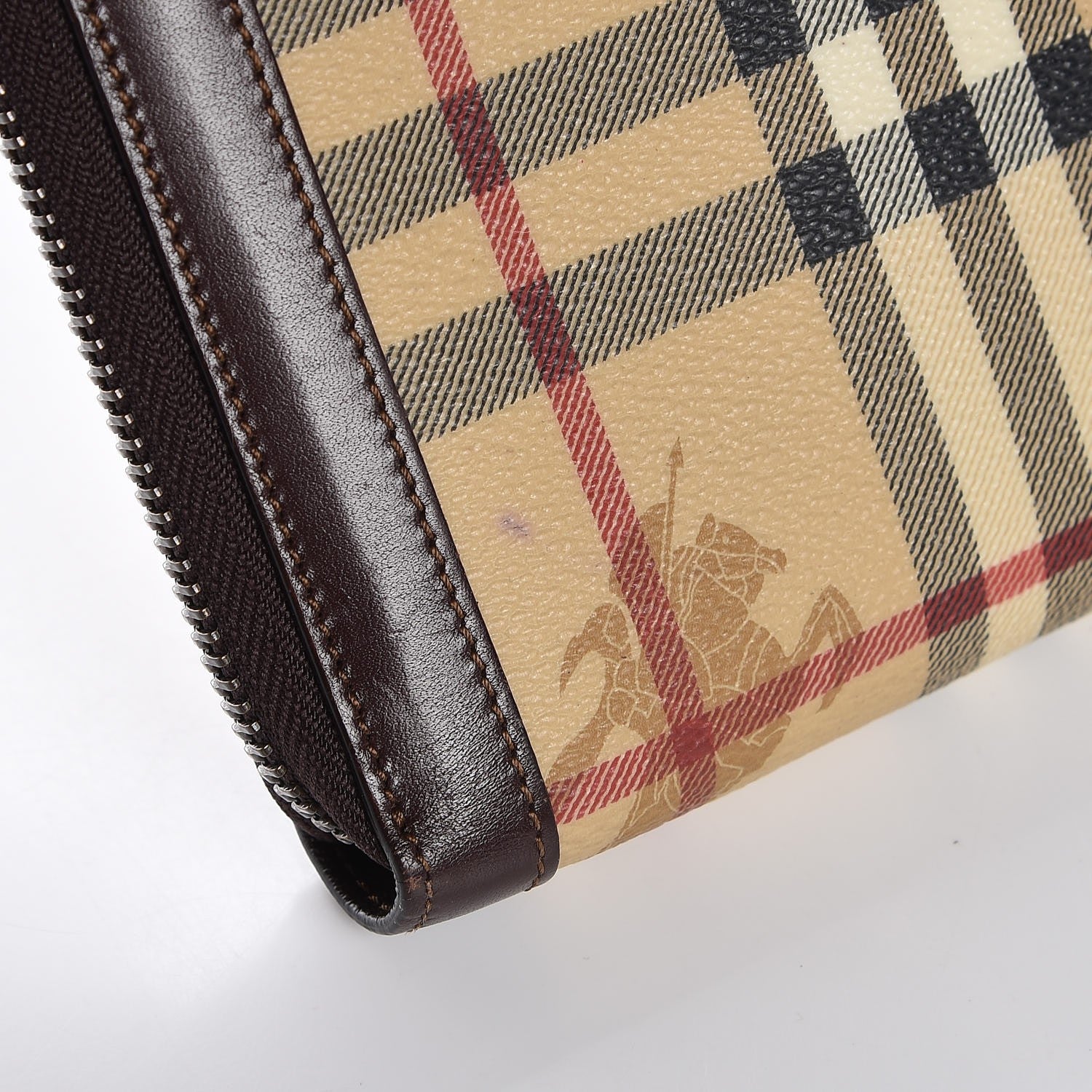 Burberry Haymarket Check Large Travel Zip Around Wallet Chocolate 10 of 10