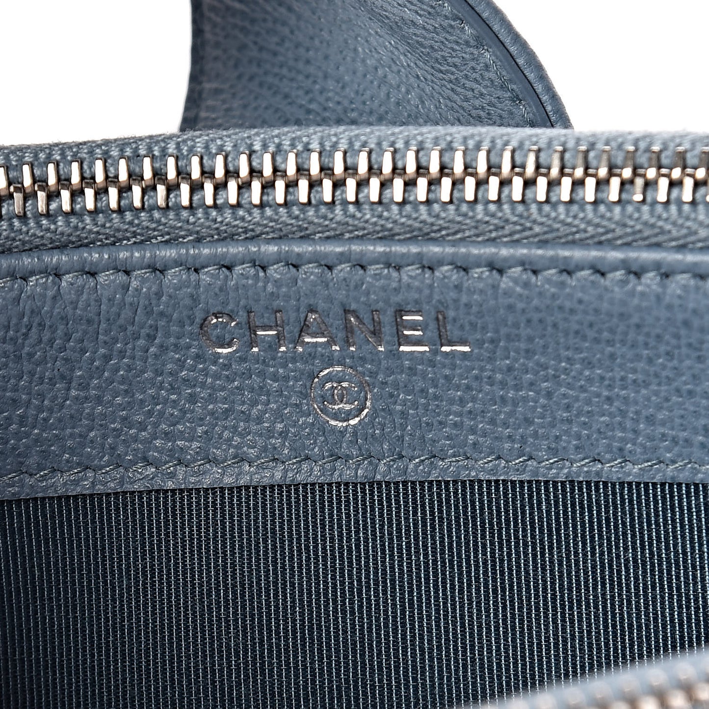 Caviar Quilted CC Box Clutch With Chain Blue