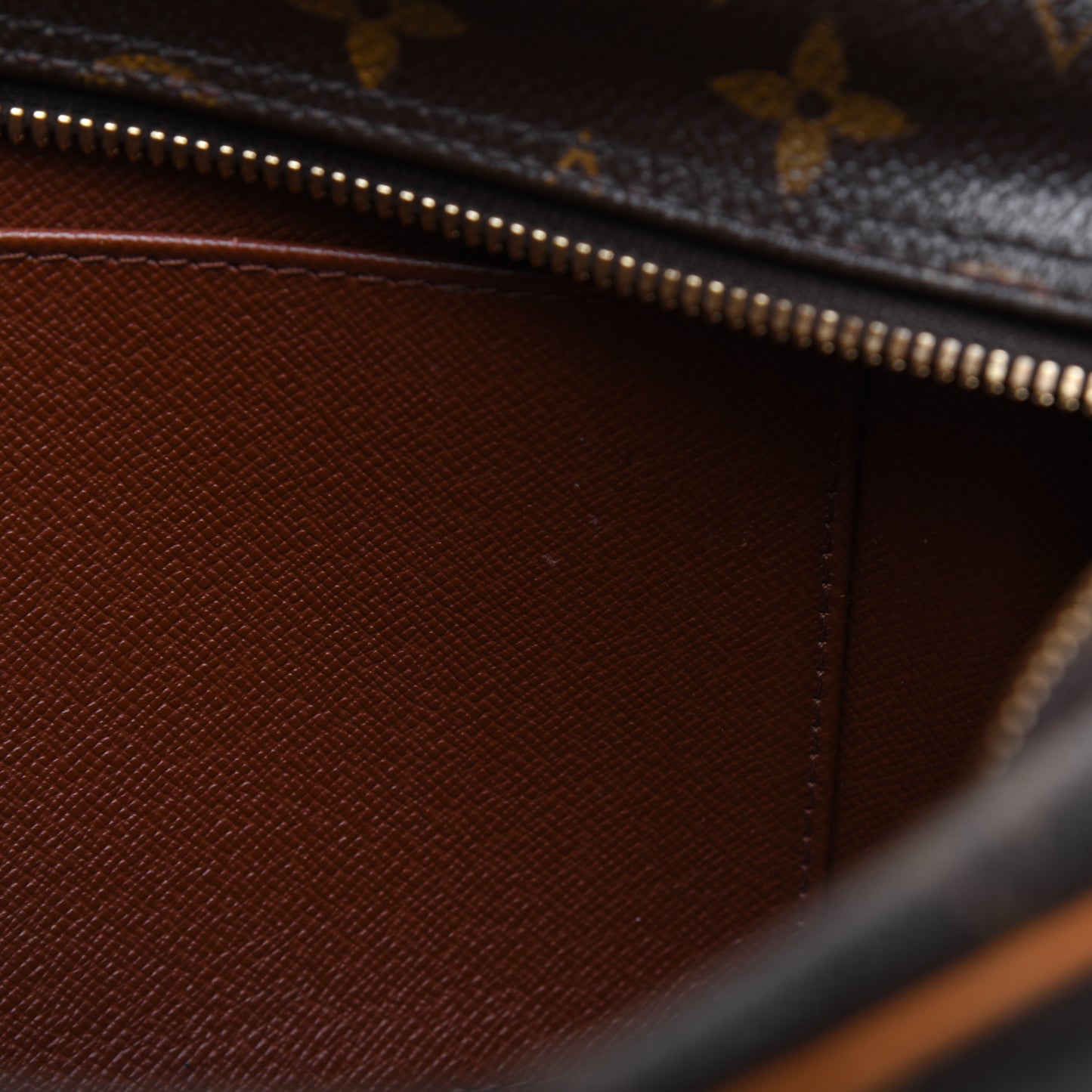 Monogram Cite MM