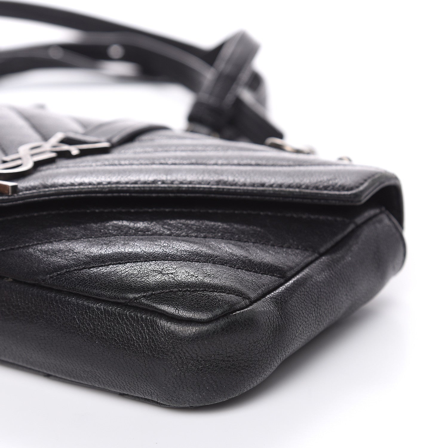 Saint Laurent Sheepskin Matelasse Chevron Monogram College Chain Wallet Black 8 of 18