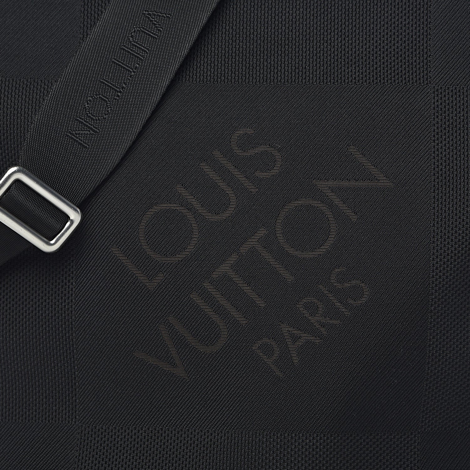 Louis Vuitton Damier Geant Messenger Bag Black 22 of 22