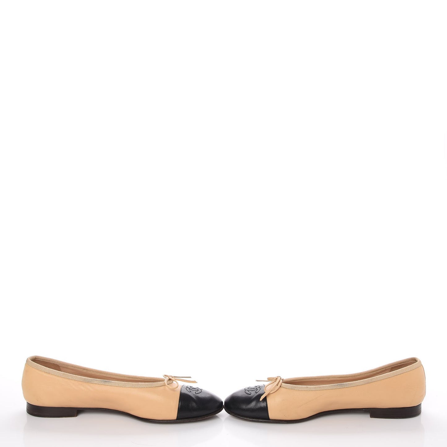 Lambskin CC Cap Toe Ballerina Flats 38 Beige Black