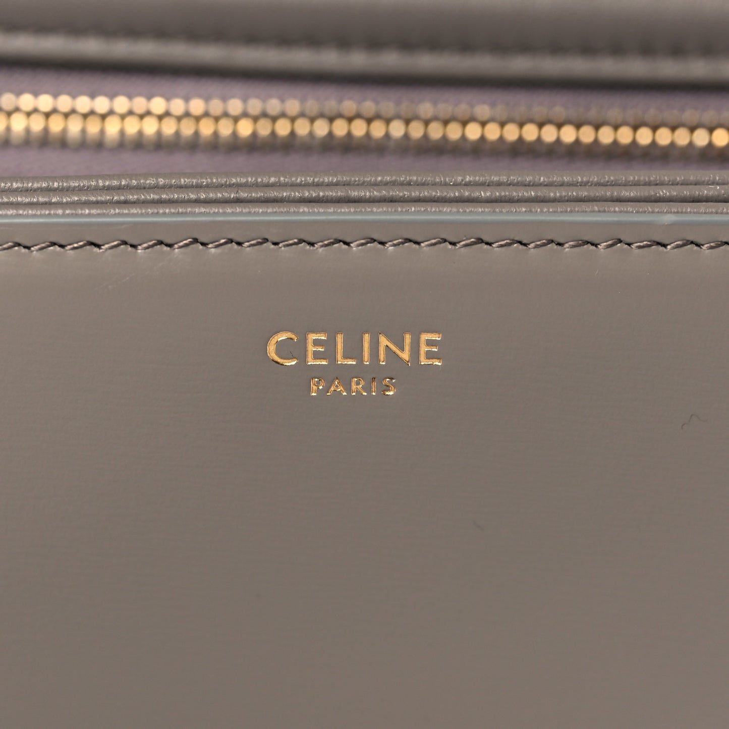 Shiny Calfskin Teen Triomphe Pebble