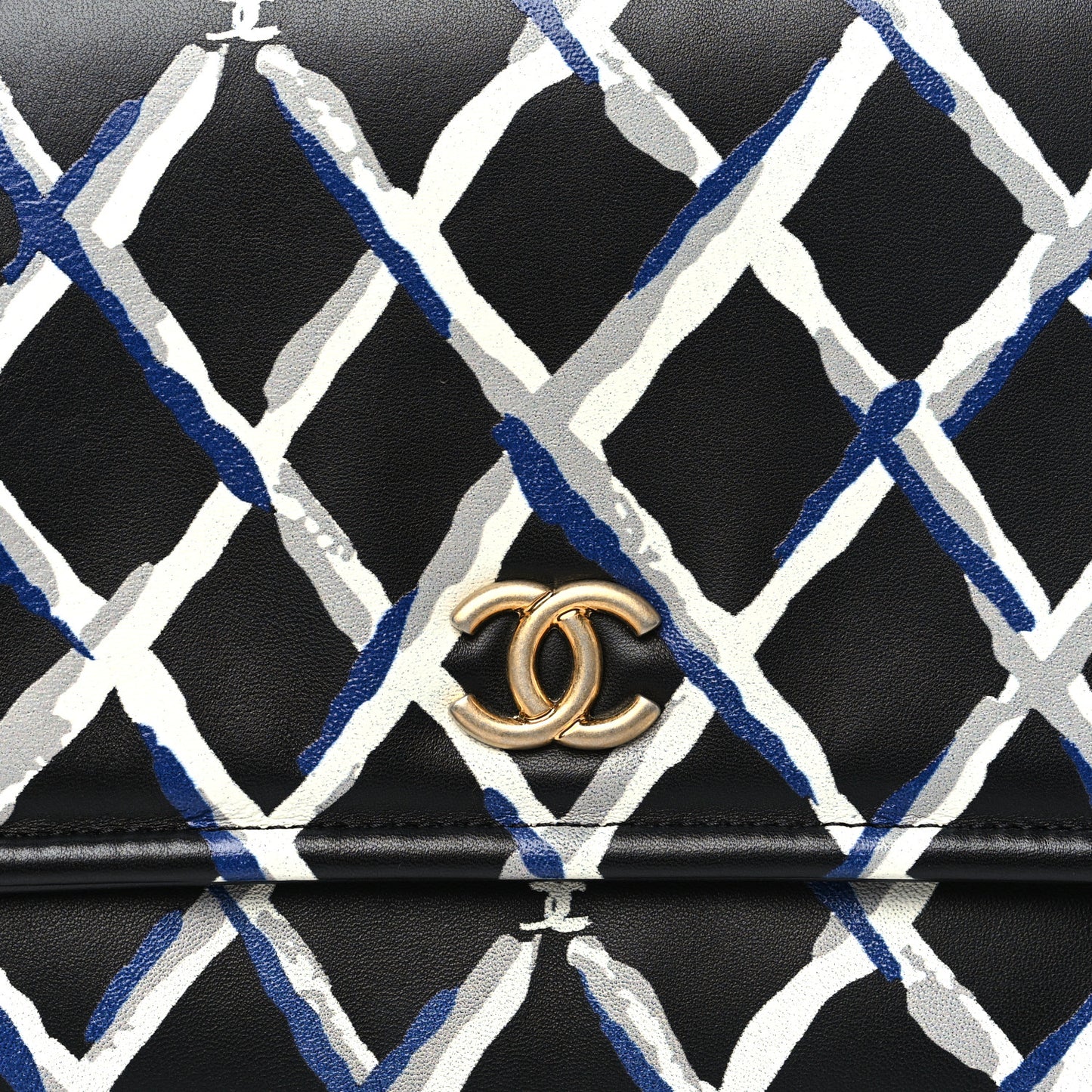 Lambskin Printed Quilt Flap Clutch Black White