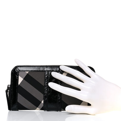 Burberry Beat Check Large Ziggy Zip Around Wallet Black 2 of 15