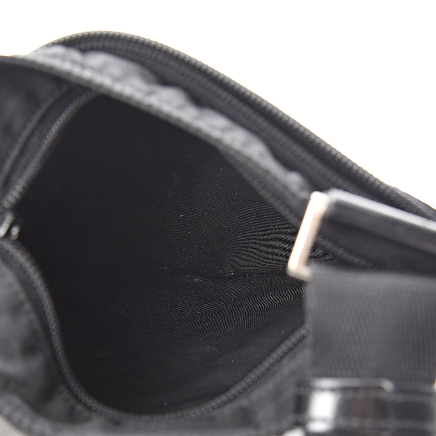 Nylon Small Flat Messenger Bag Black