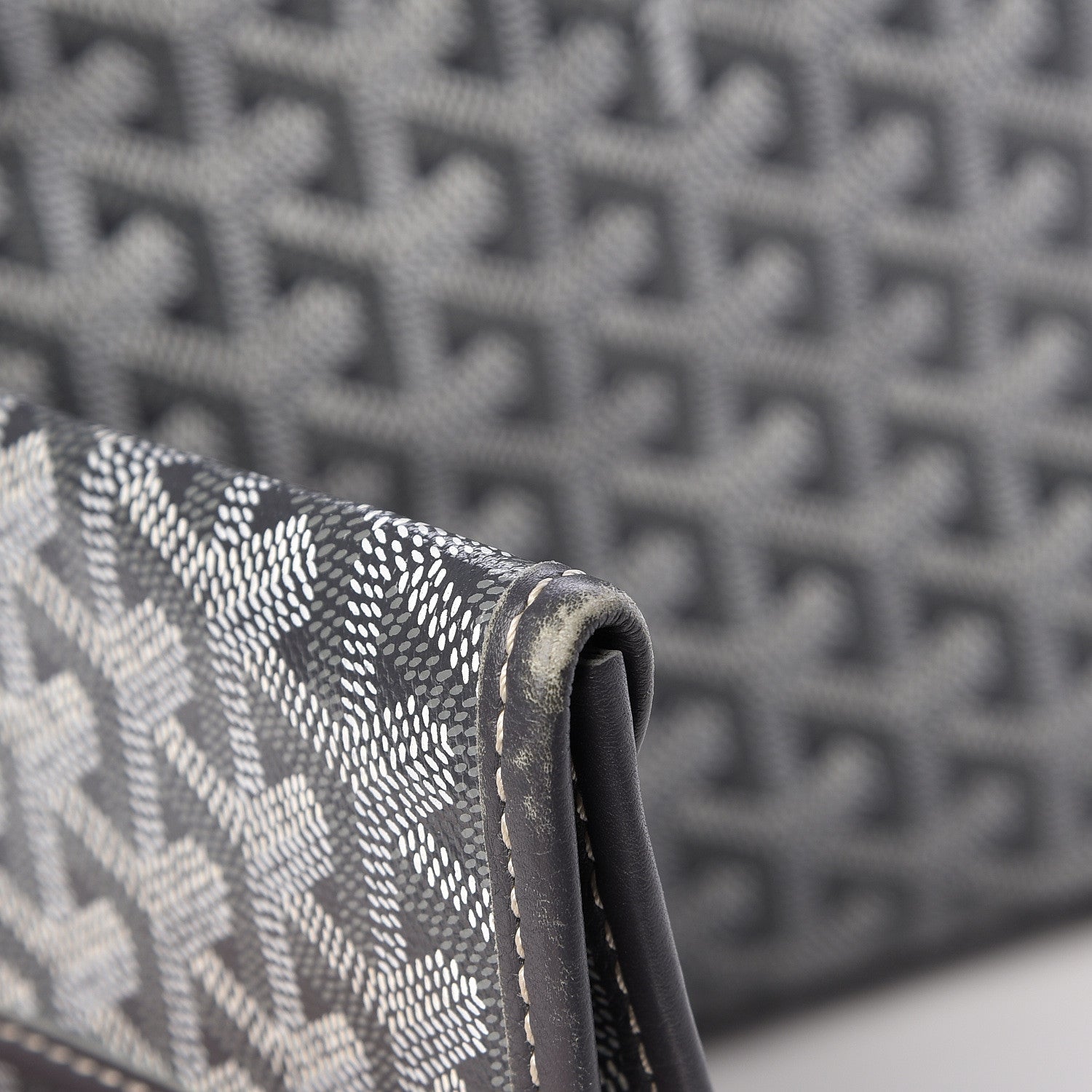 Goyard Goyardine Saint Louis GM Grey 32 of 32