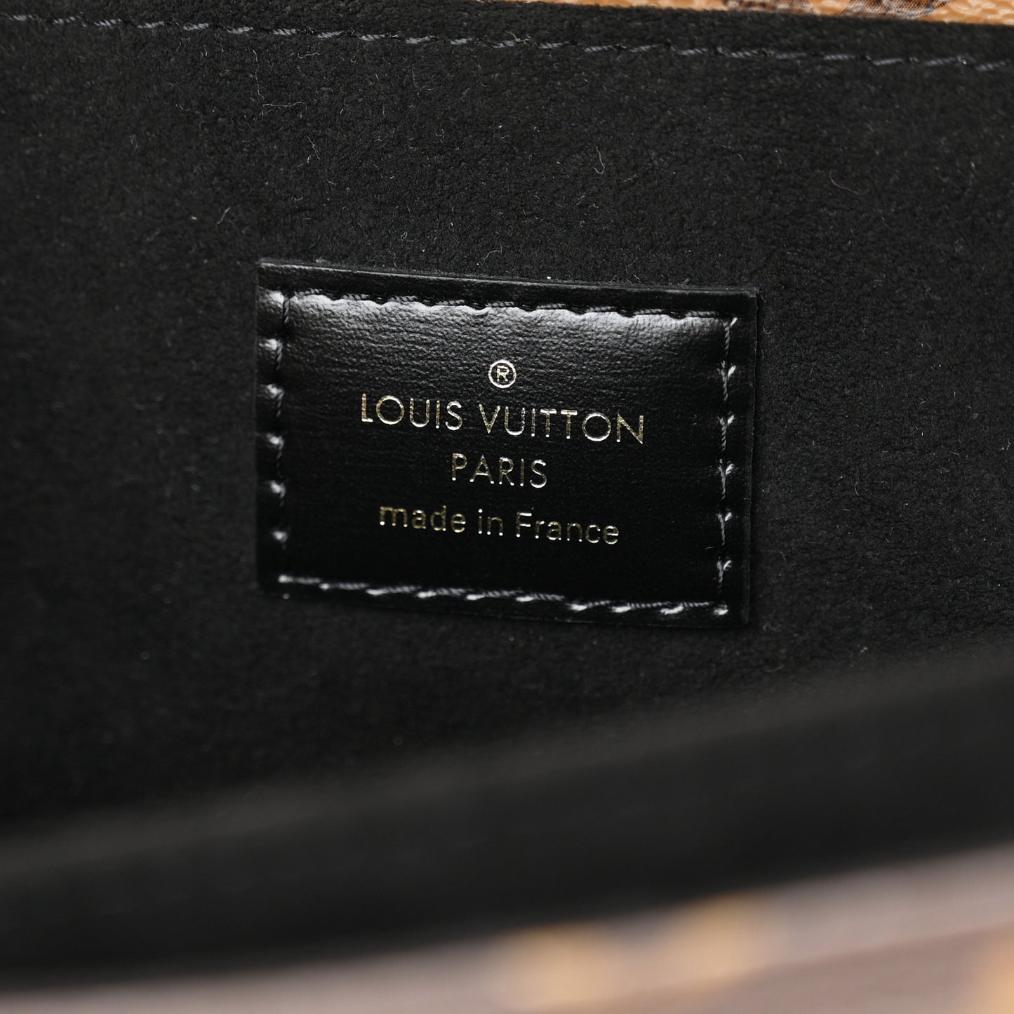 Reverse Monogram Pochette Metis