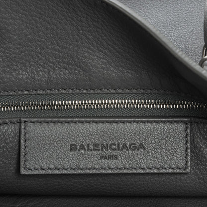 Balenciaga Veau Papier B4 Zip Around Tote Gris Acier 6 of 7