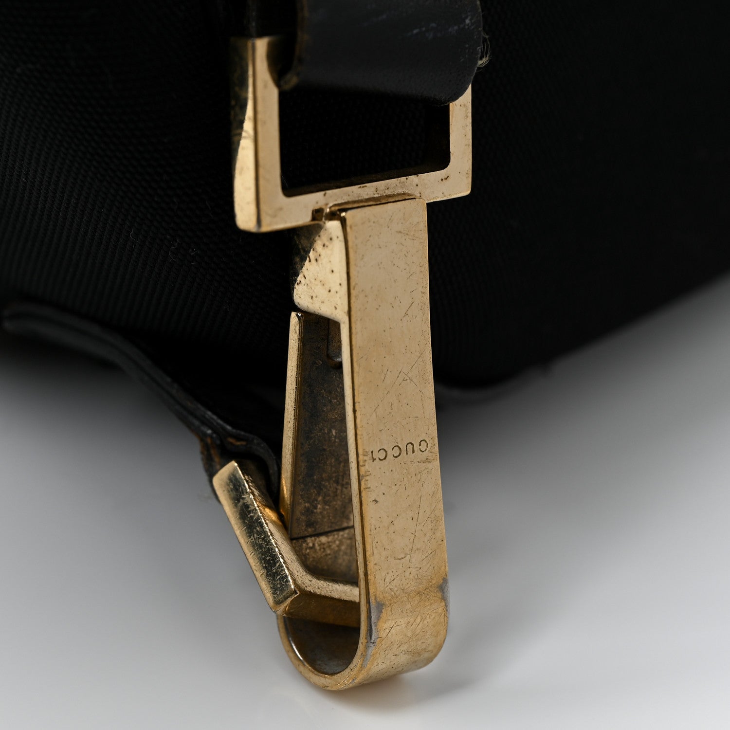 Gucci Canvas Messenger Bag Black 24 of 28