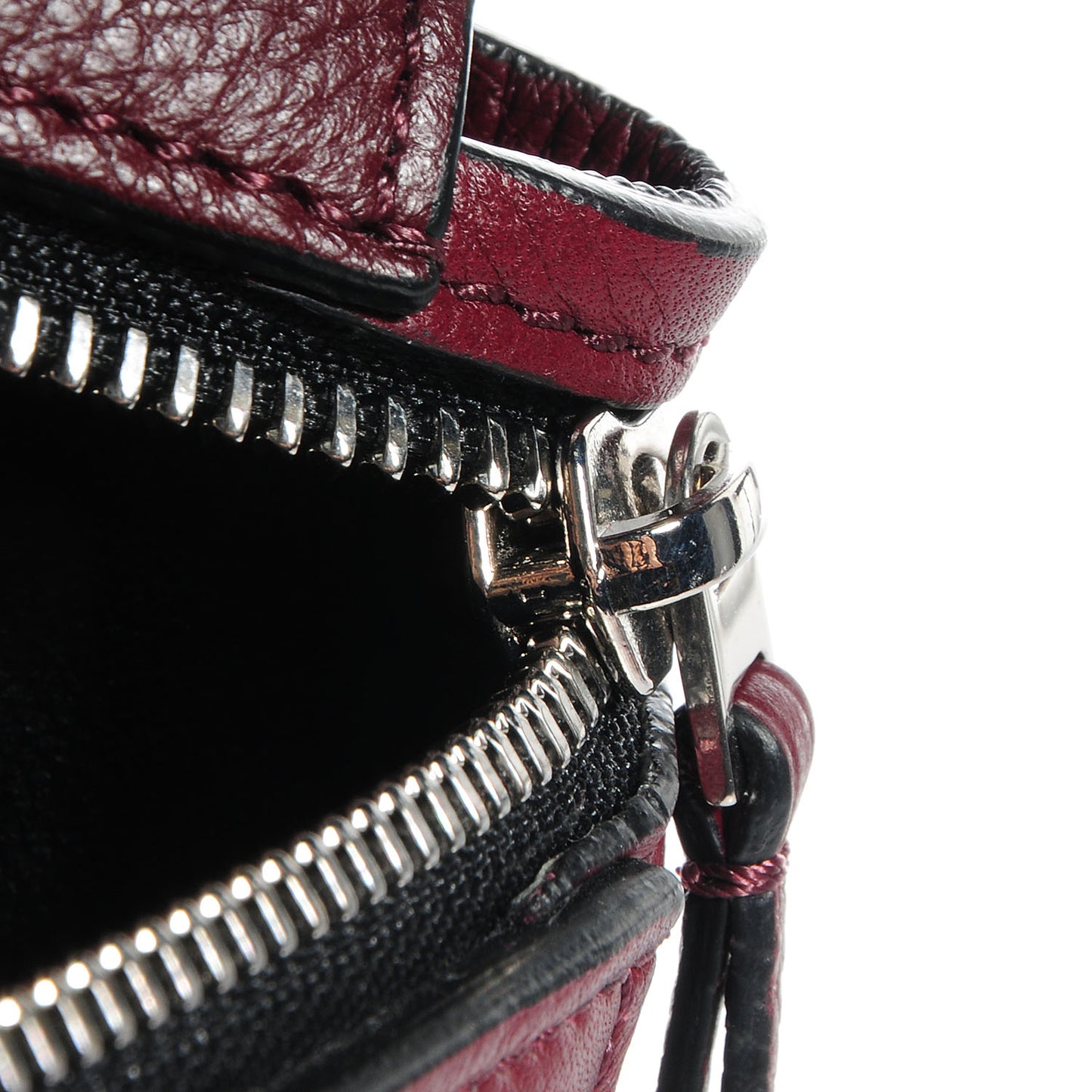 Grained Calfskin Medium Edge Shoulder Bag Blood